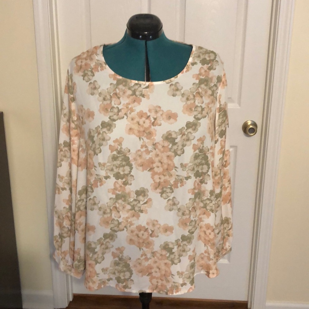 NWOT Maggie Sweet Floral Semisheer Long Sleeve Blouse Size 3X